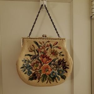 Vintage floral embroidered handbag